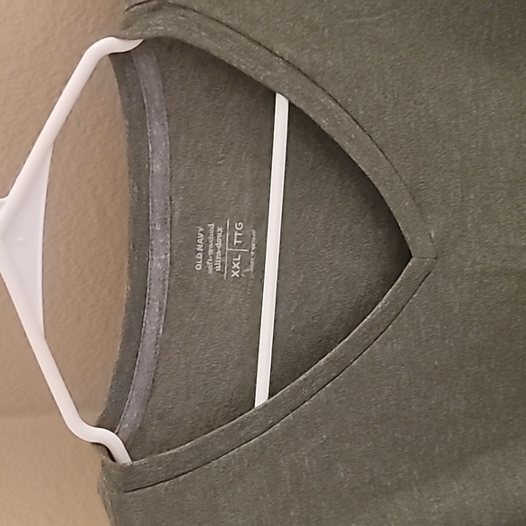 Men's Olive Green V-Neck T-Shirt 💚 - Picture 2 of 6